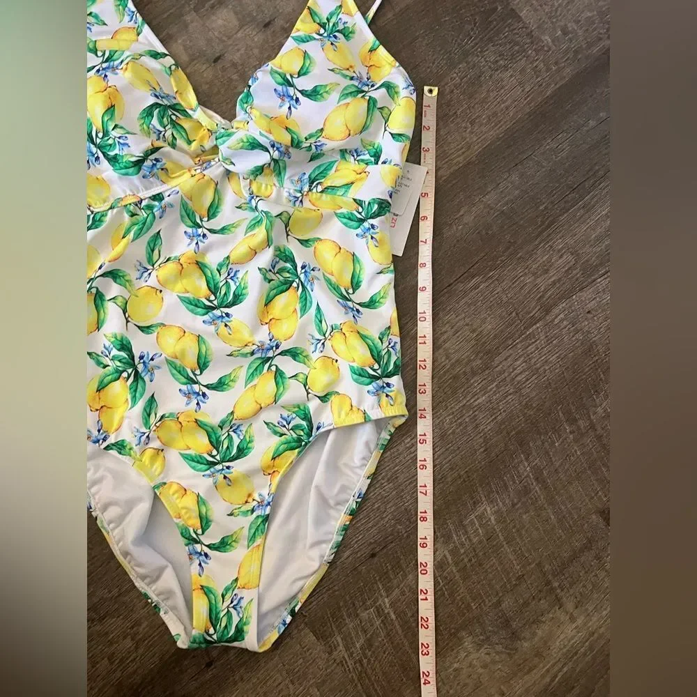Liz Claiborne Women's Adjustable Lemon One Piece Swimsuit-Size 14